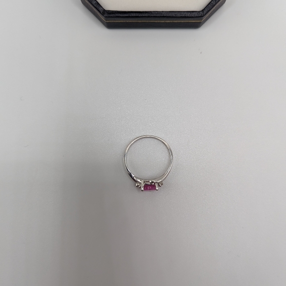 Pink Sapphire Heart Promise Ring - Picture 2 of 3